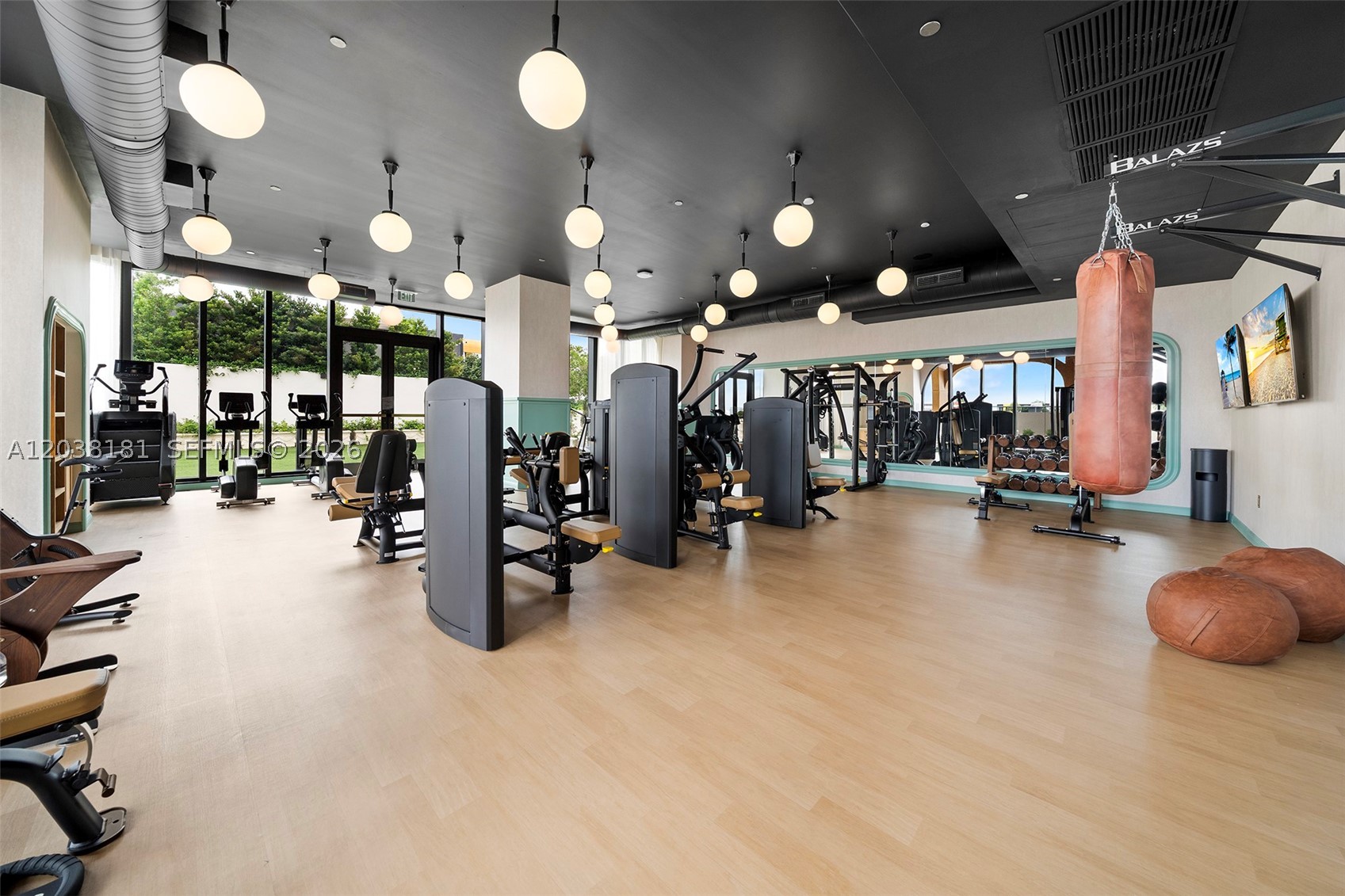 NOMAD RESIDENCES WYNWOOD - Residential Lease