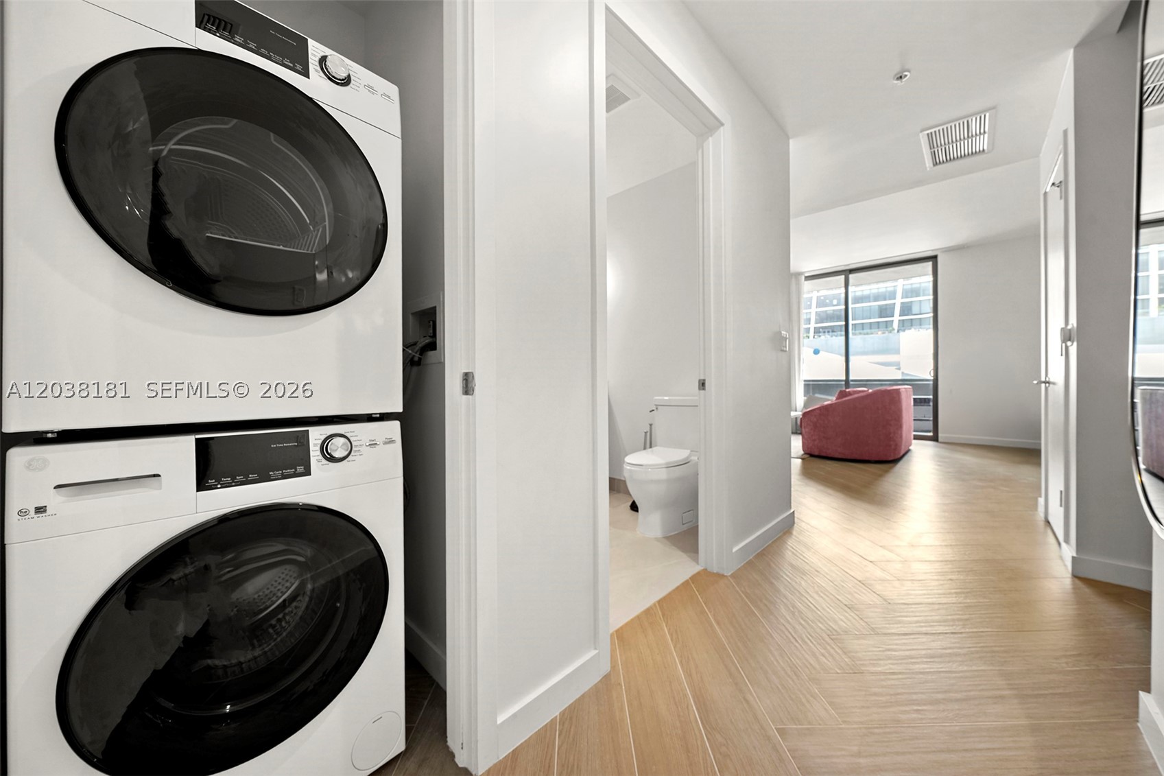 NOMAD RESIDENCES WYNWOOD - Residential Lease