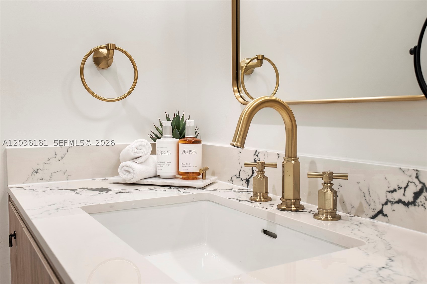 NOMAD RESIDENCES WYNWOOD - Residential Lease