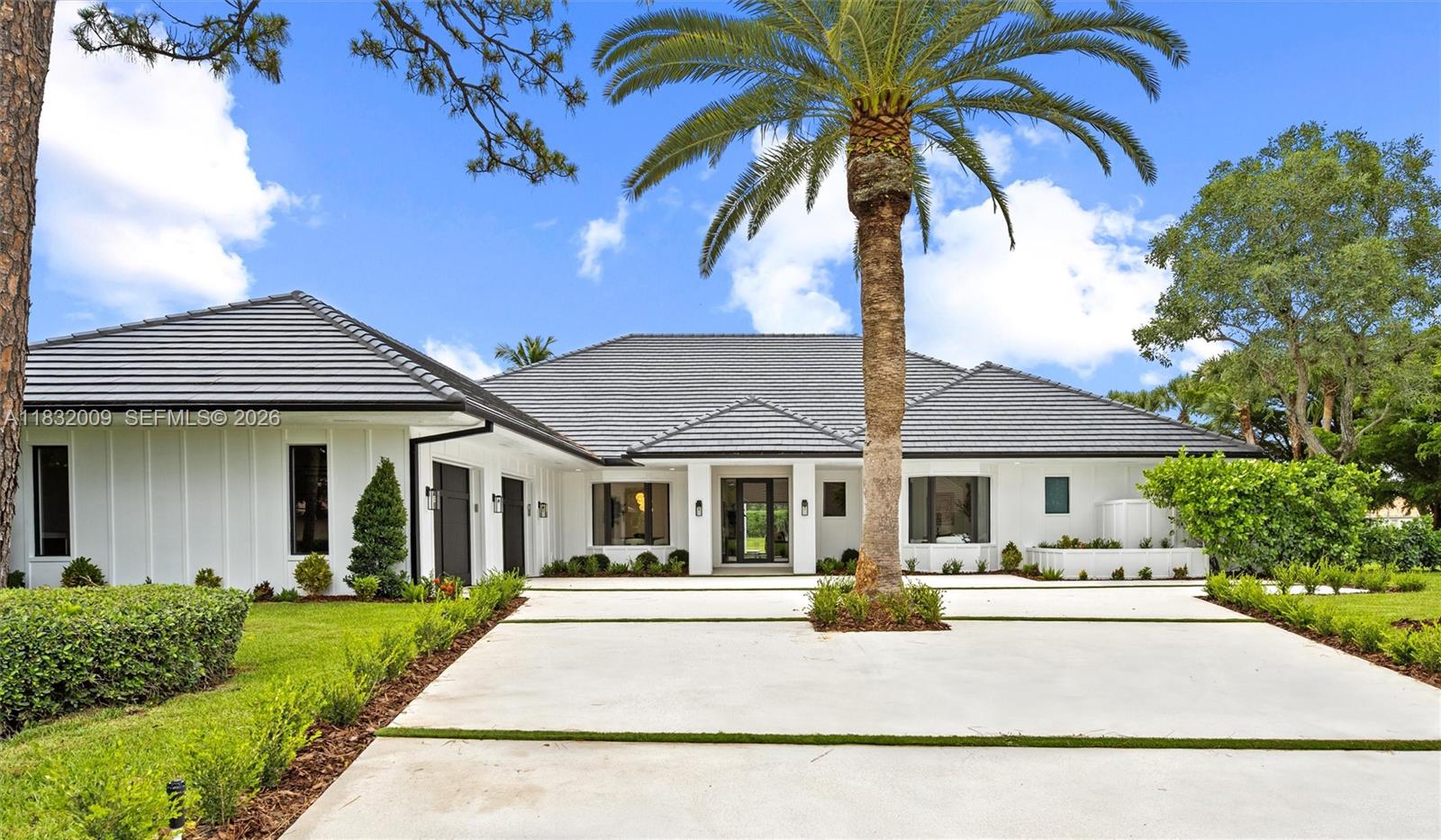 BREAKERS WEST - Residential