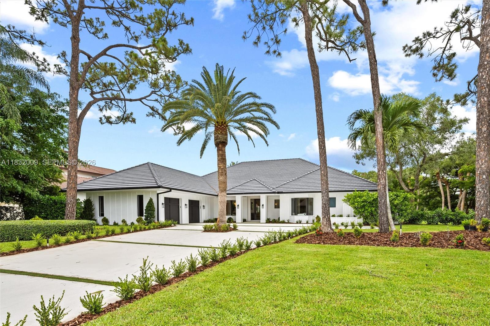 BREAKERS WEST - Residential