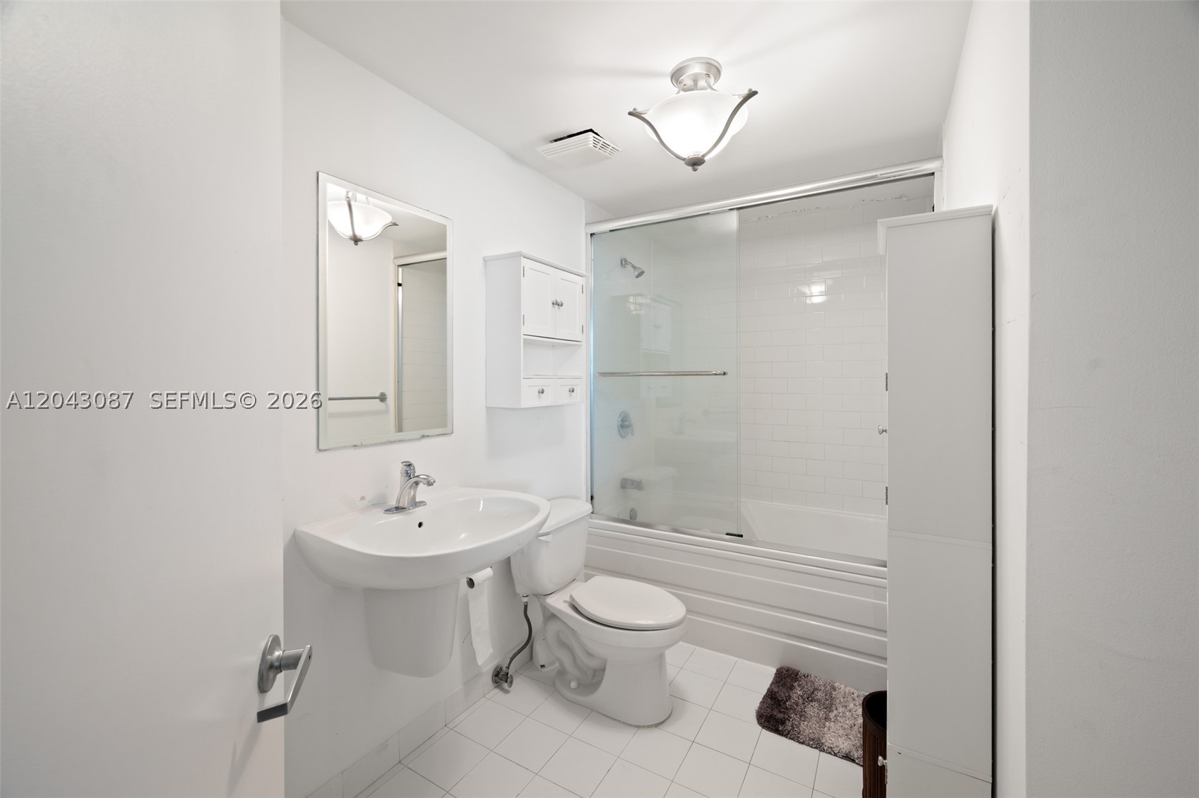 NEO VERTIKA CONDO - Residential Lease