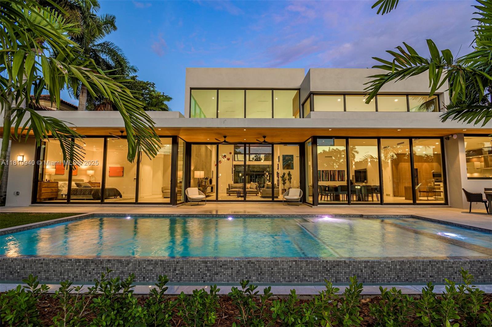 STILWELL ISLES - Residential Lease