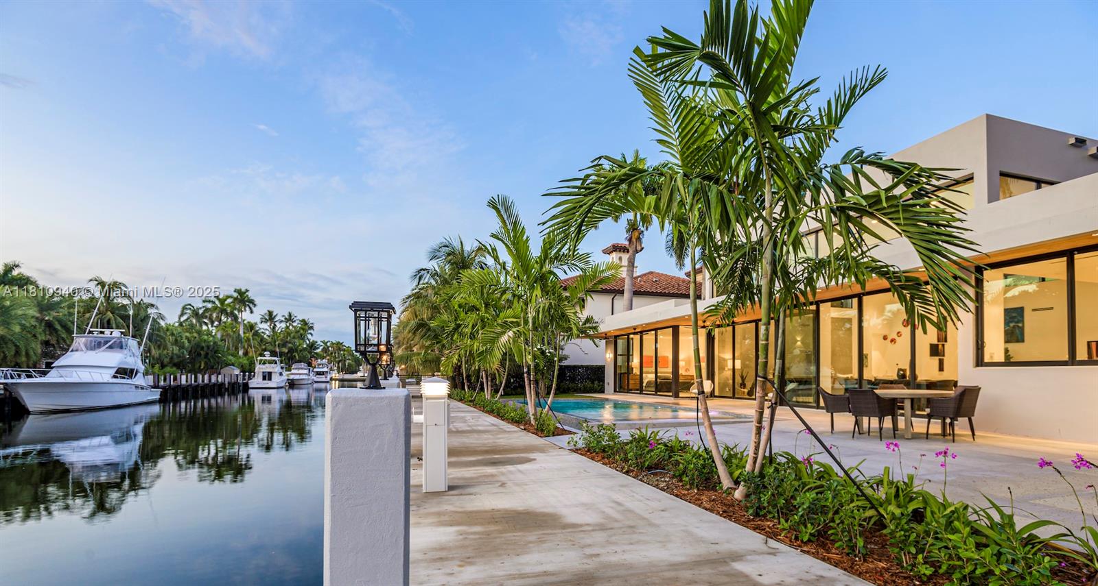 STILWELL ISLES - Residential Lease