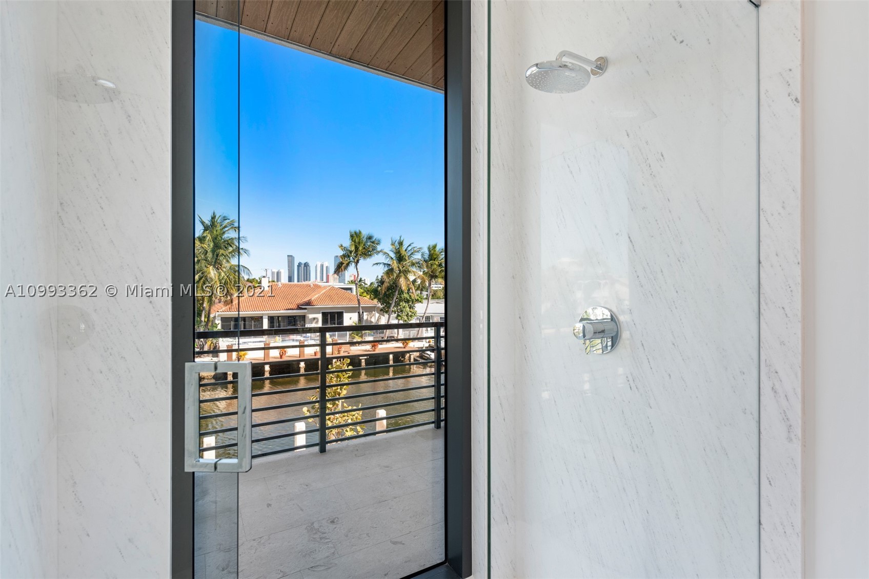 EASTERN SHORES - Residential
