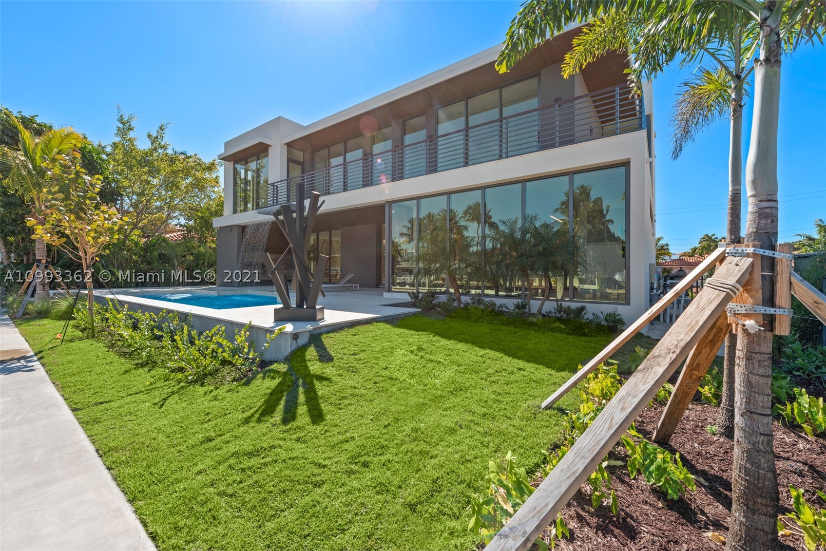 EASTERN SHORES - Residential