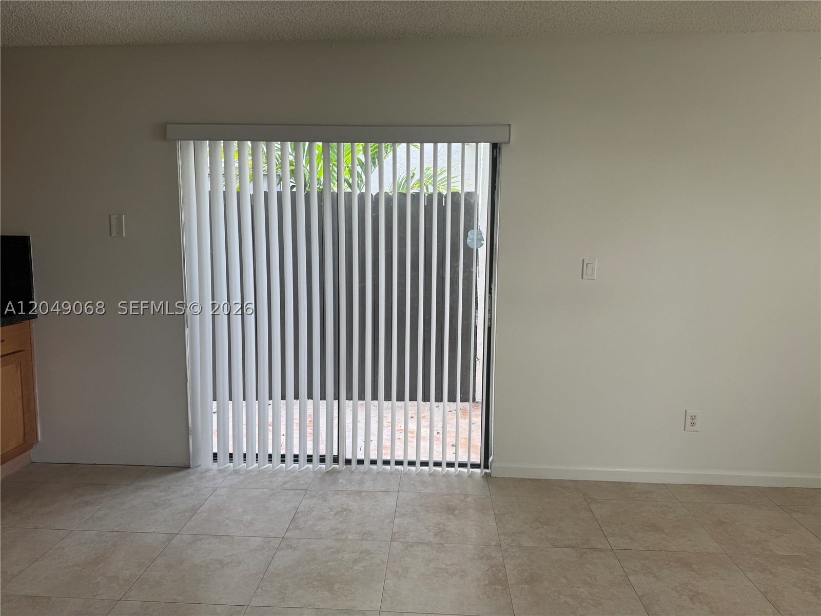 DEERWOOD TOWNHOMES - Residential Lease