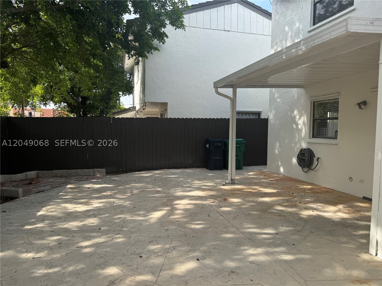 DEERWOOD TOWNHOMES - Residential Lease