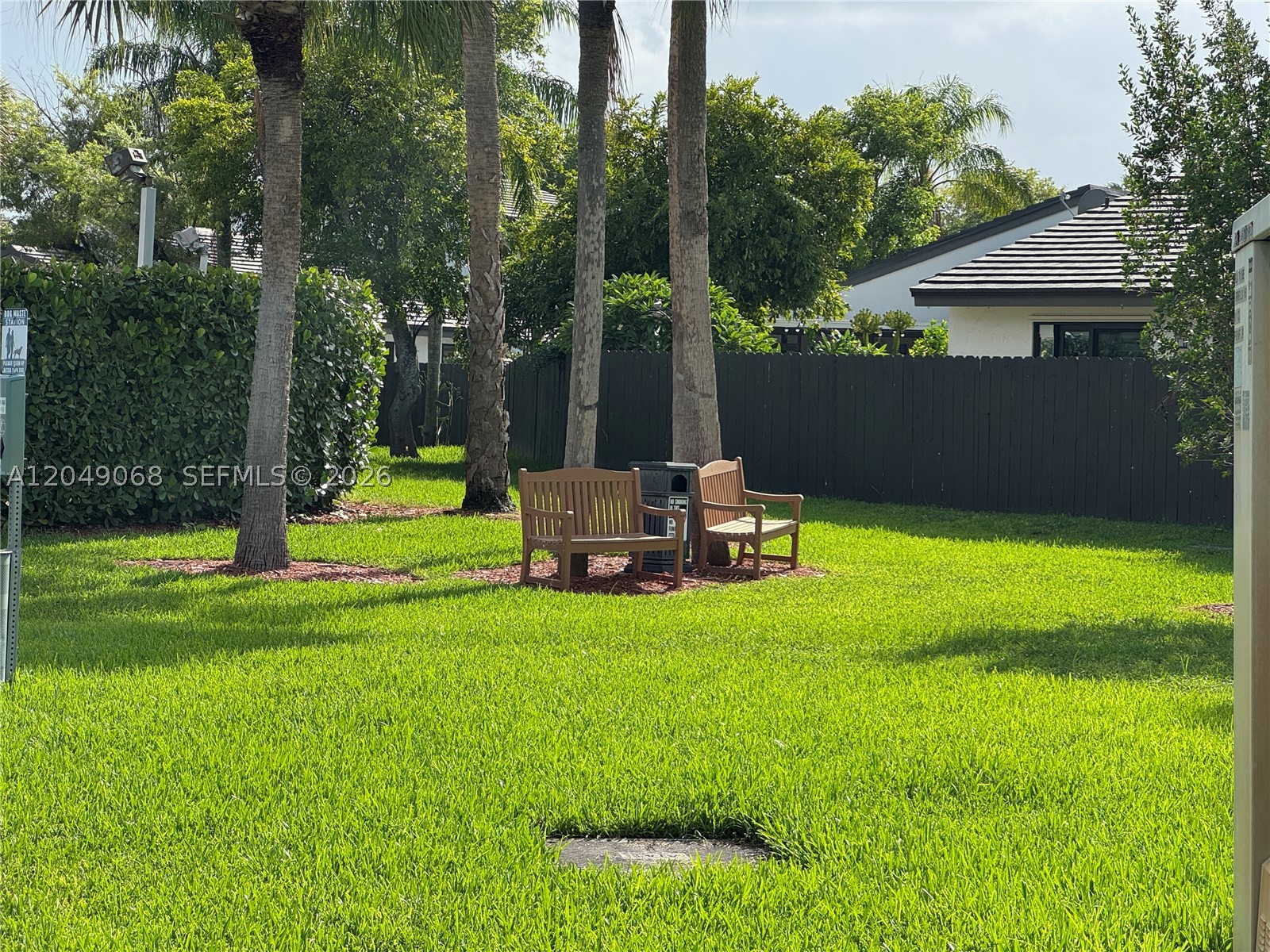 DEERWOOD TOWNHOMES - Residential Lease