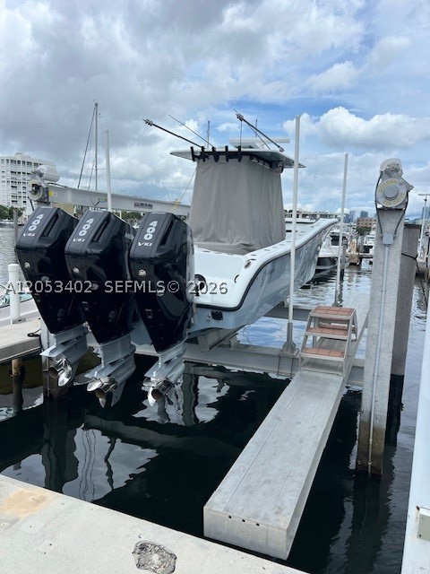 GROVE ISLE MARINA - Land
