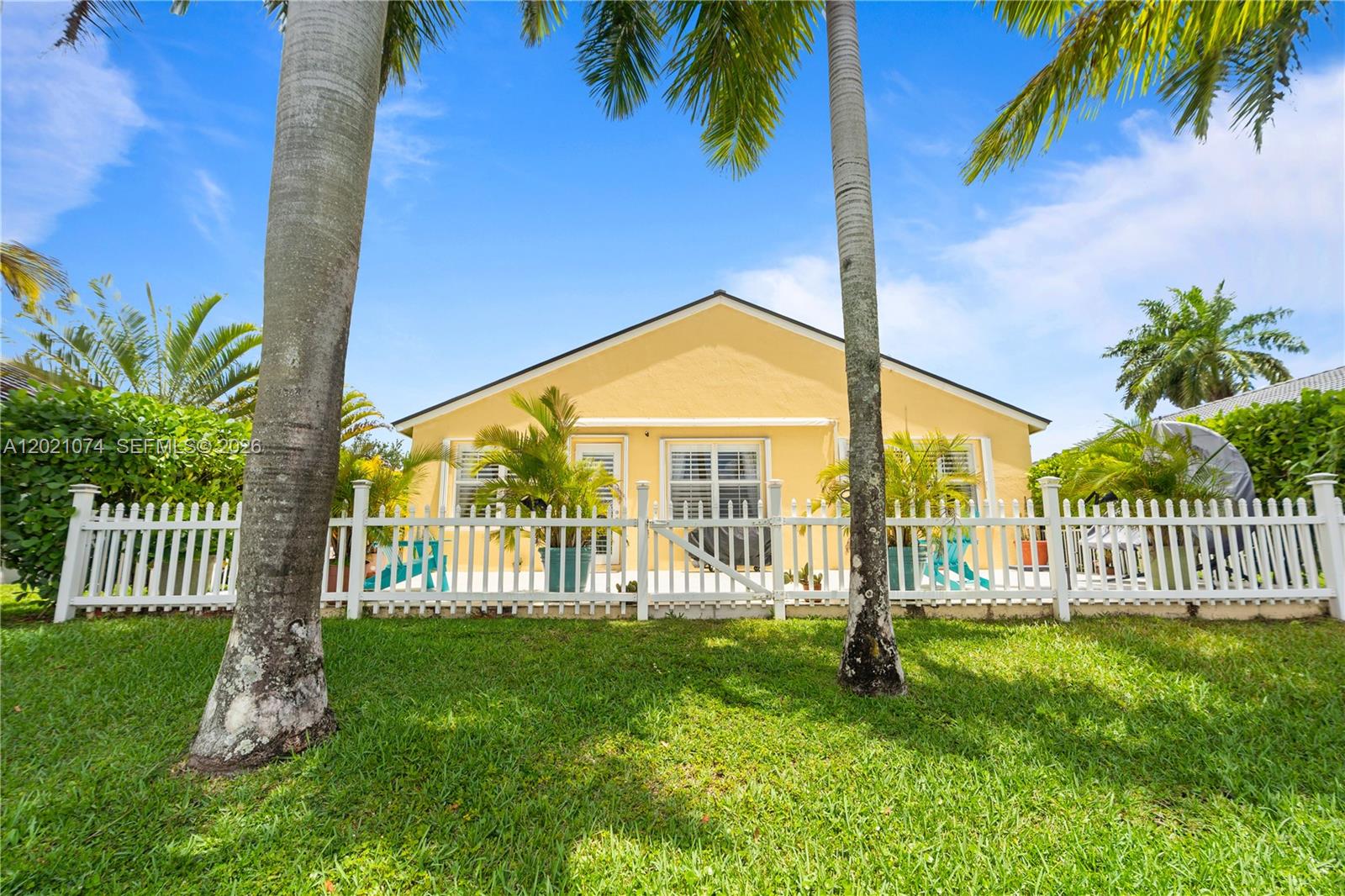 HEFTLER HOMES AT PEMBROKE - Residential