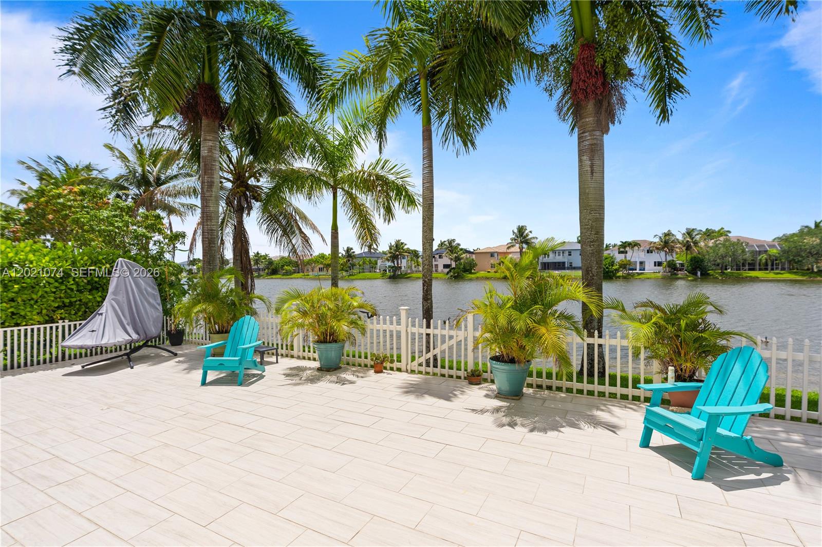 HEFTLER HOMES AT PEMBROKE - Residential
