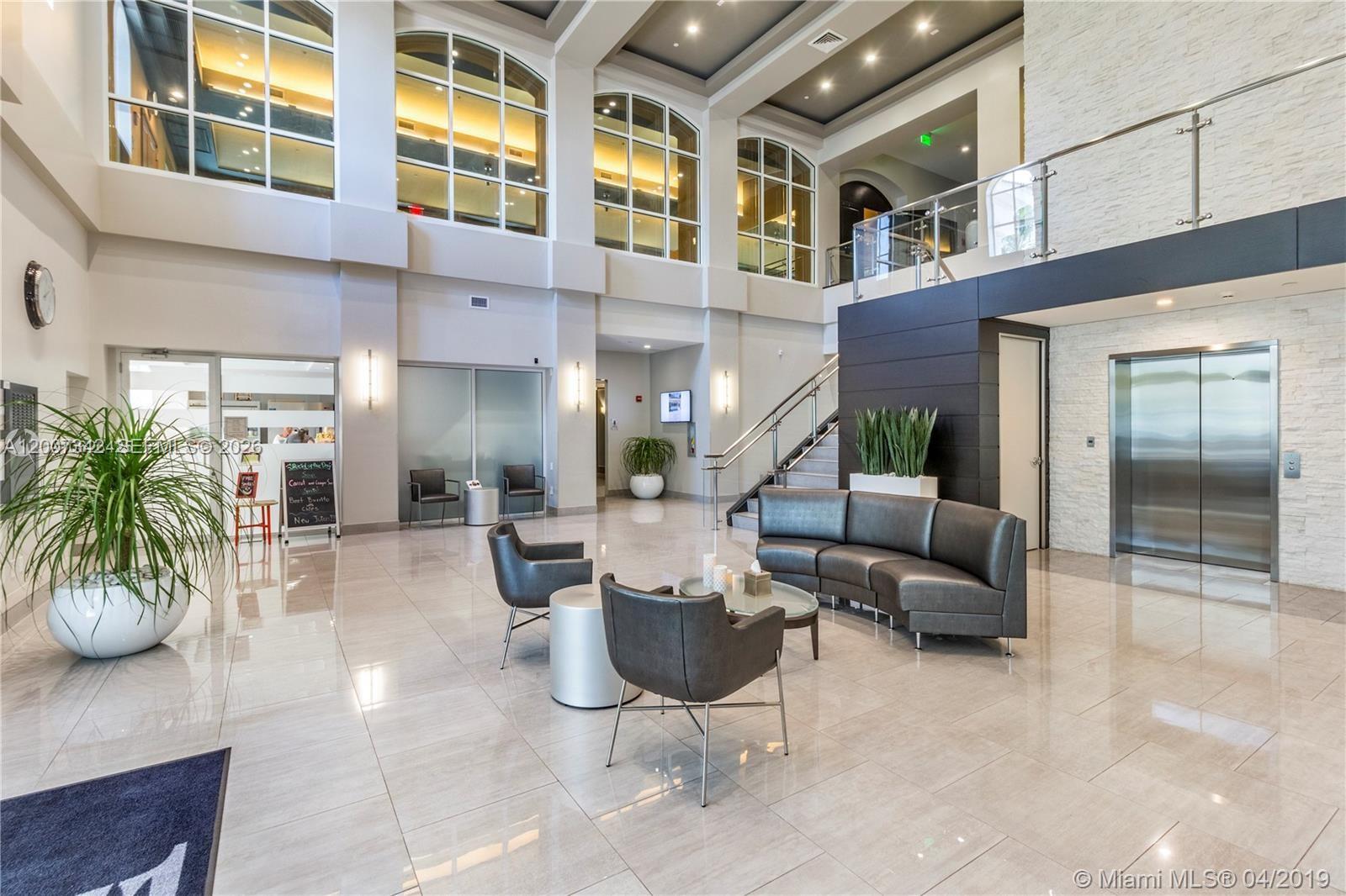 NORTH TOWER AT THE POINT - Residential
