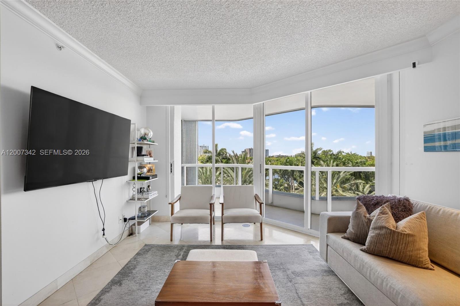 NORTH TOWER AT THE POINT - Residential