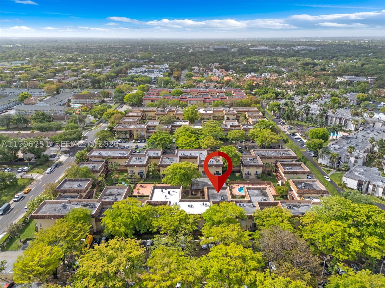 COURTYARDS AT KENDALL CON - Residential