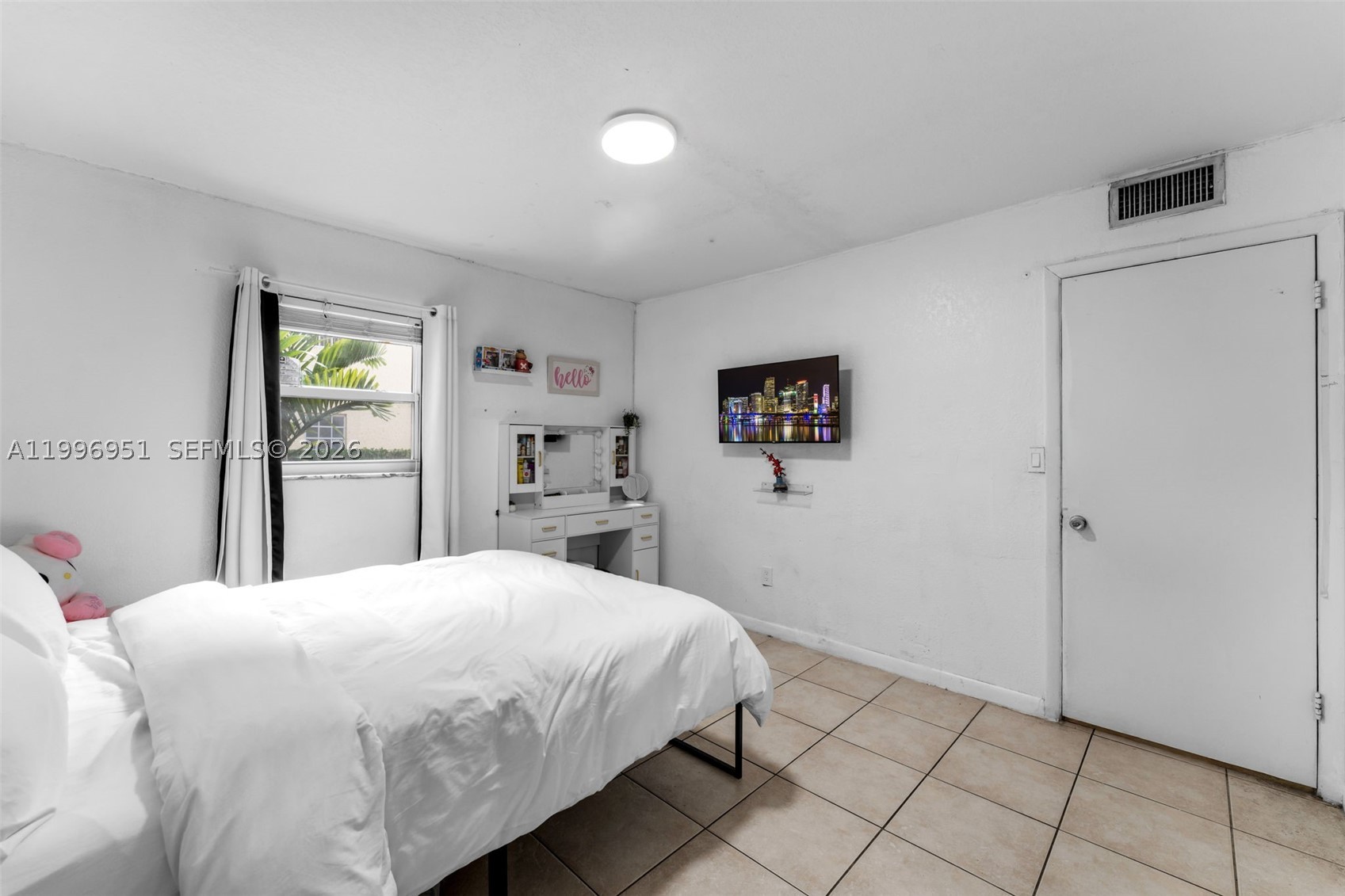 COURTYARDS AT KENDALL CON - Residential