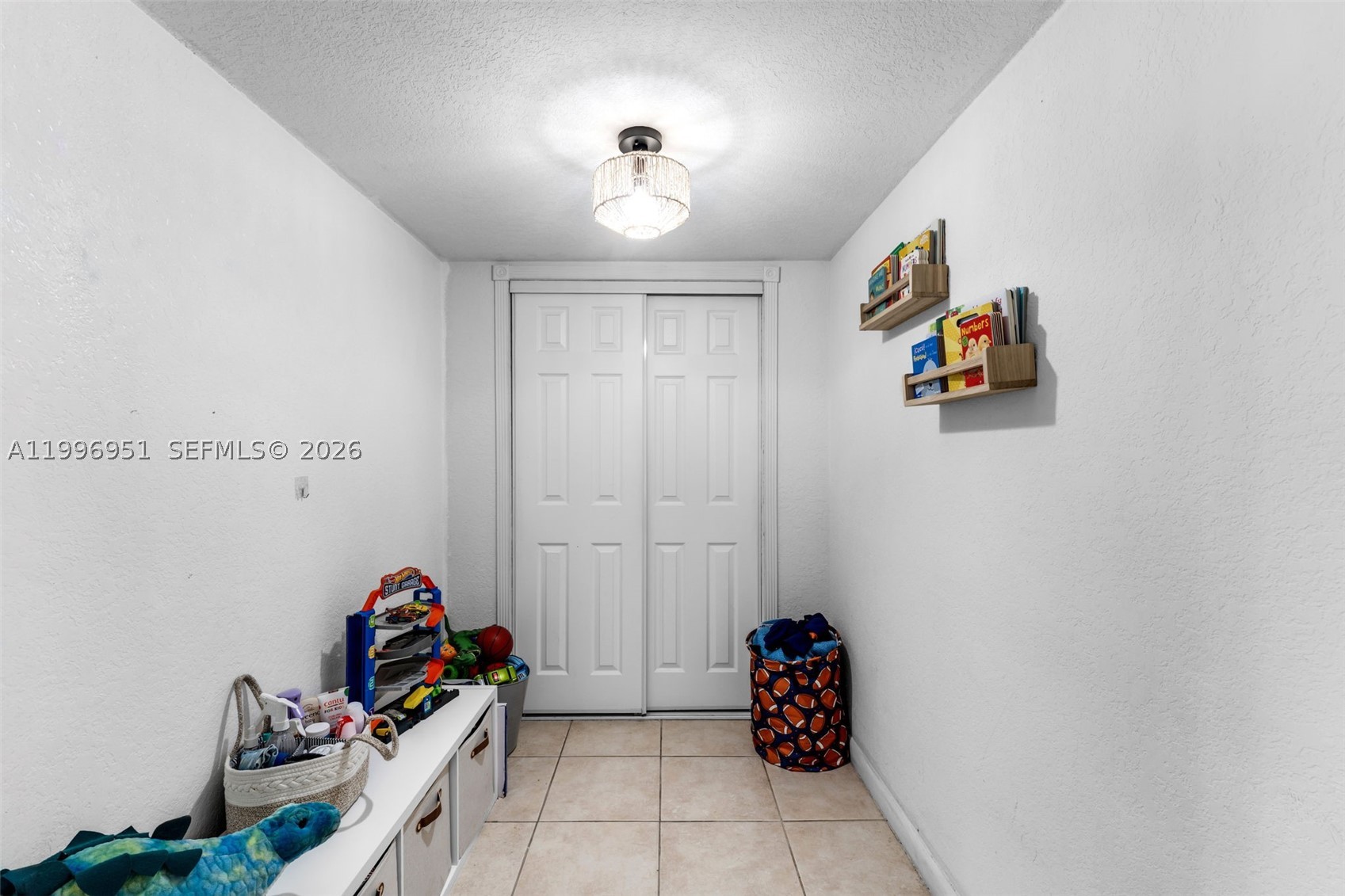 COURTYARDS AT KENDALL CON - Residential
