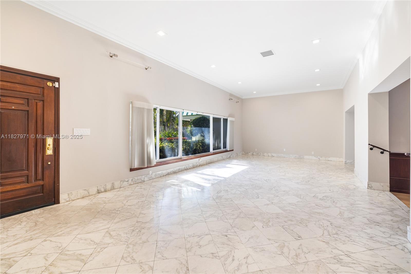 BISCAYNE POINT - Residential
