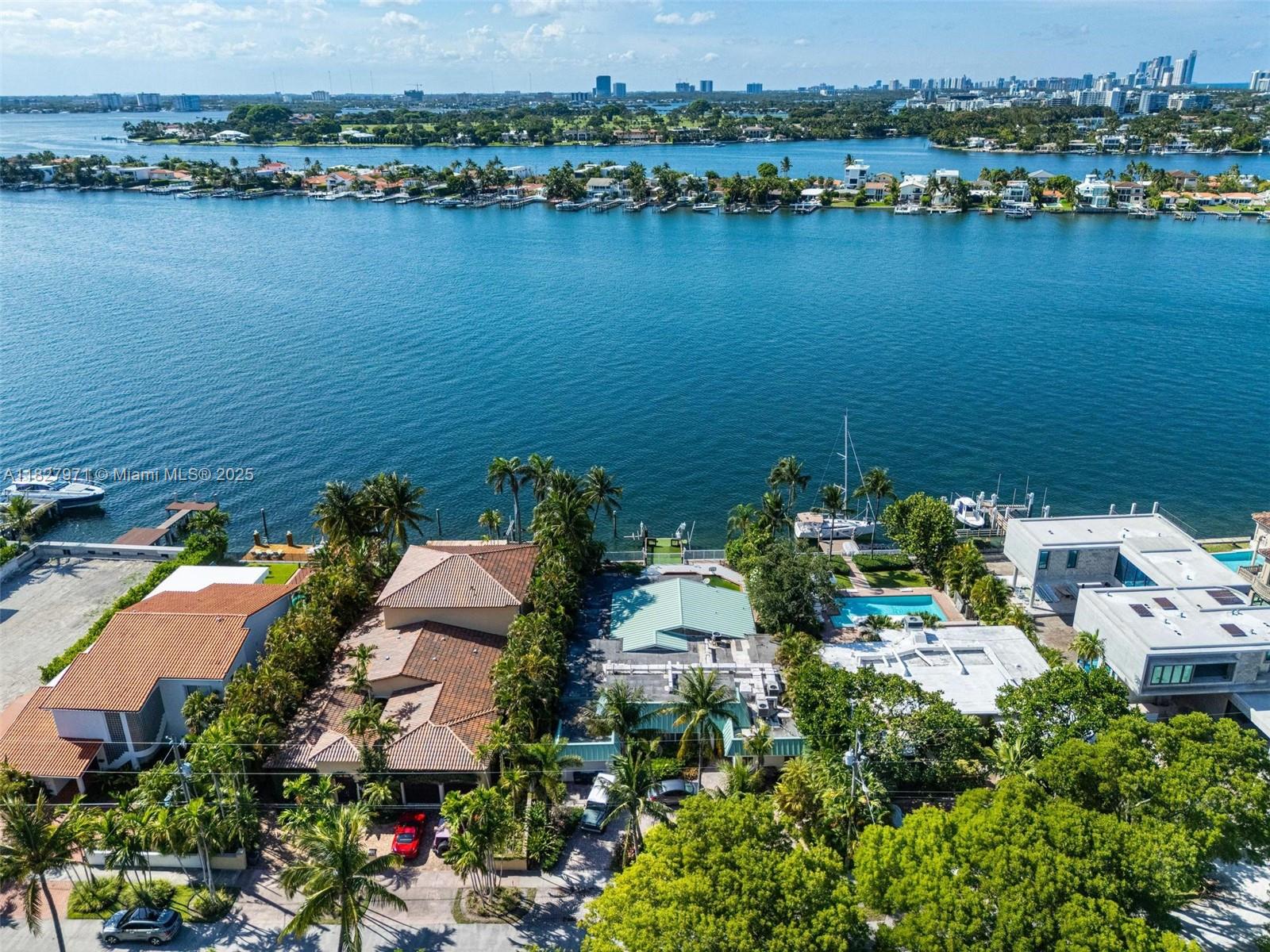 BISCAYNE POINT - Residential