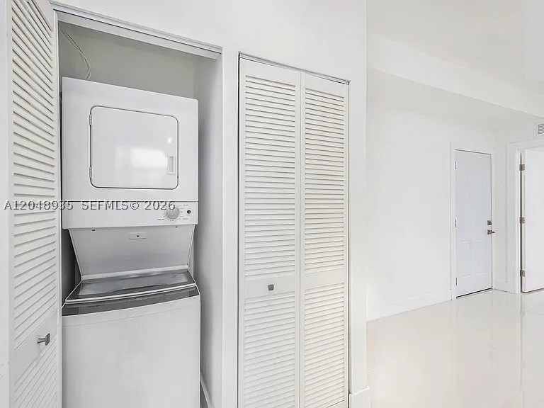 BAY VISTA PARK AMD PL - Residential Lease
