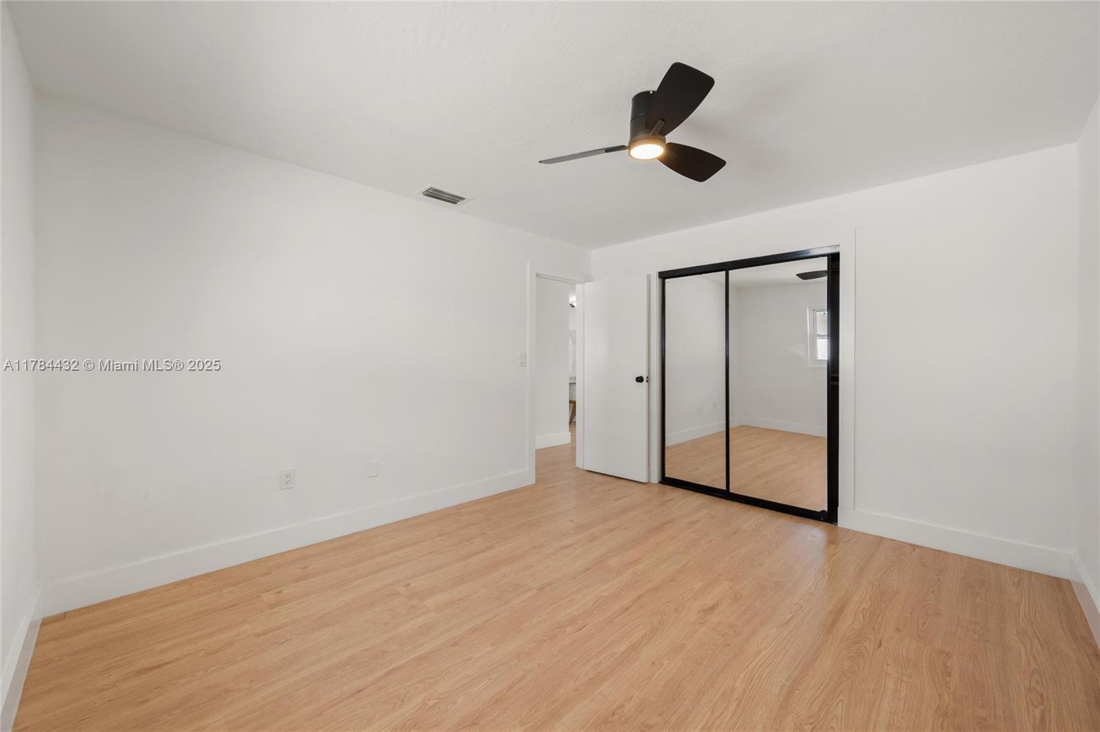 MIRAMAR ISLES SEC 5 - Residential