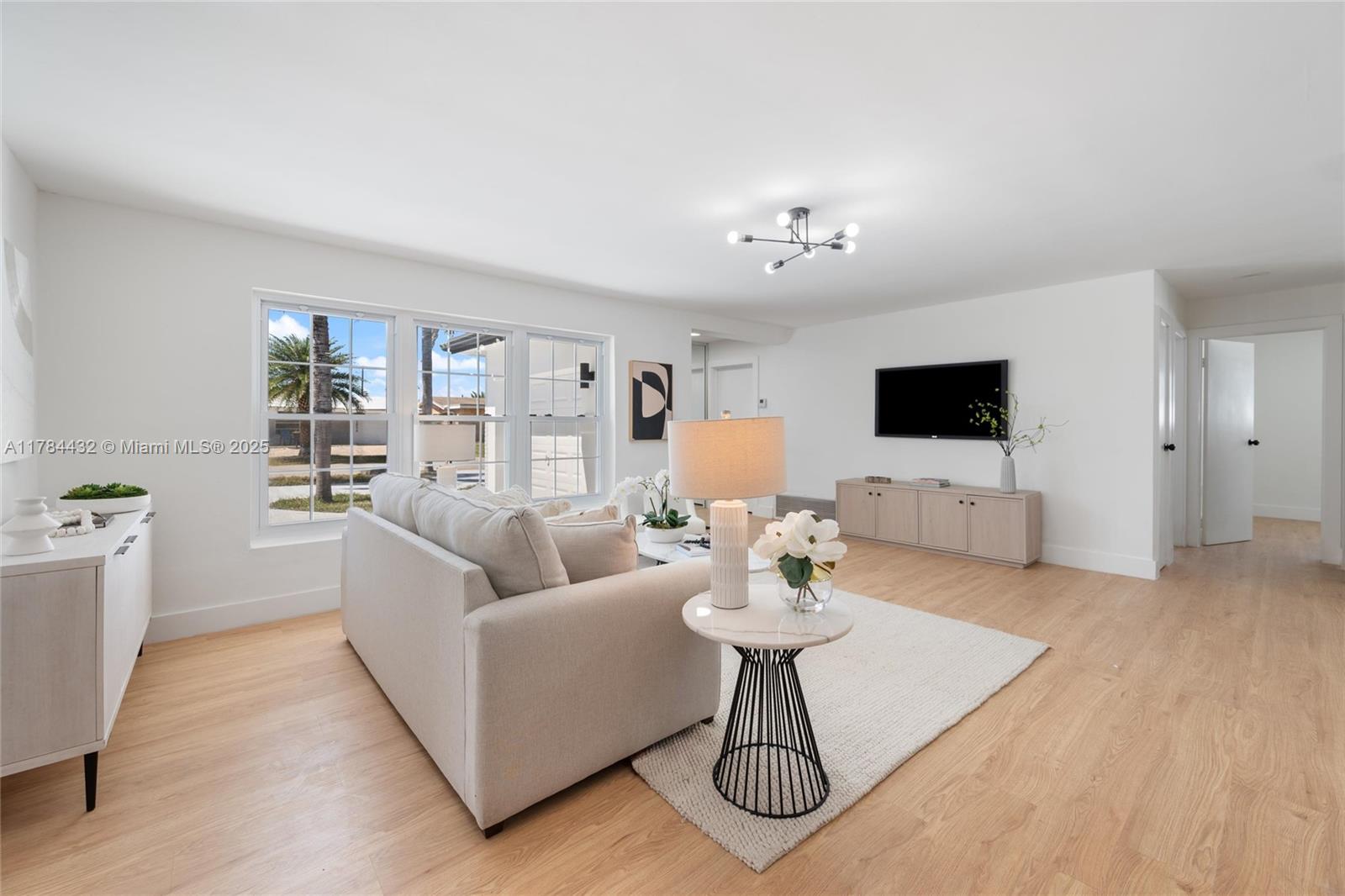 MIRAMAR ISLES SEC 5 - Residential