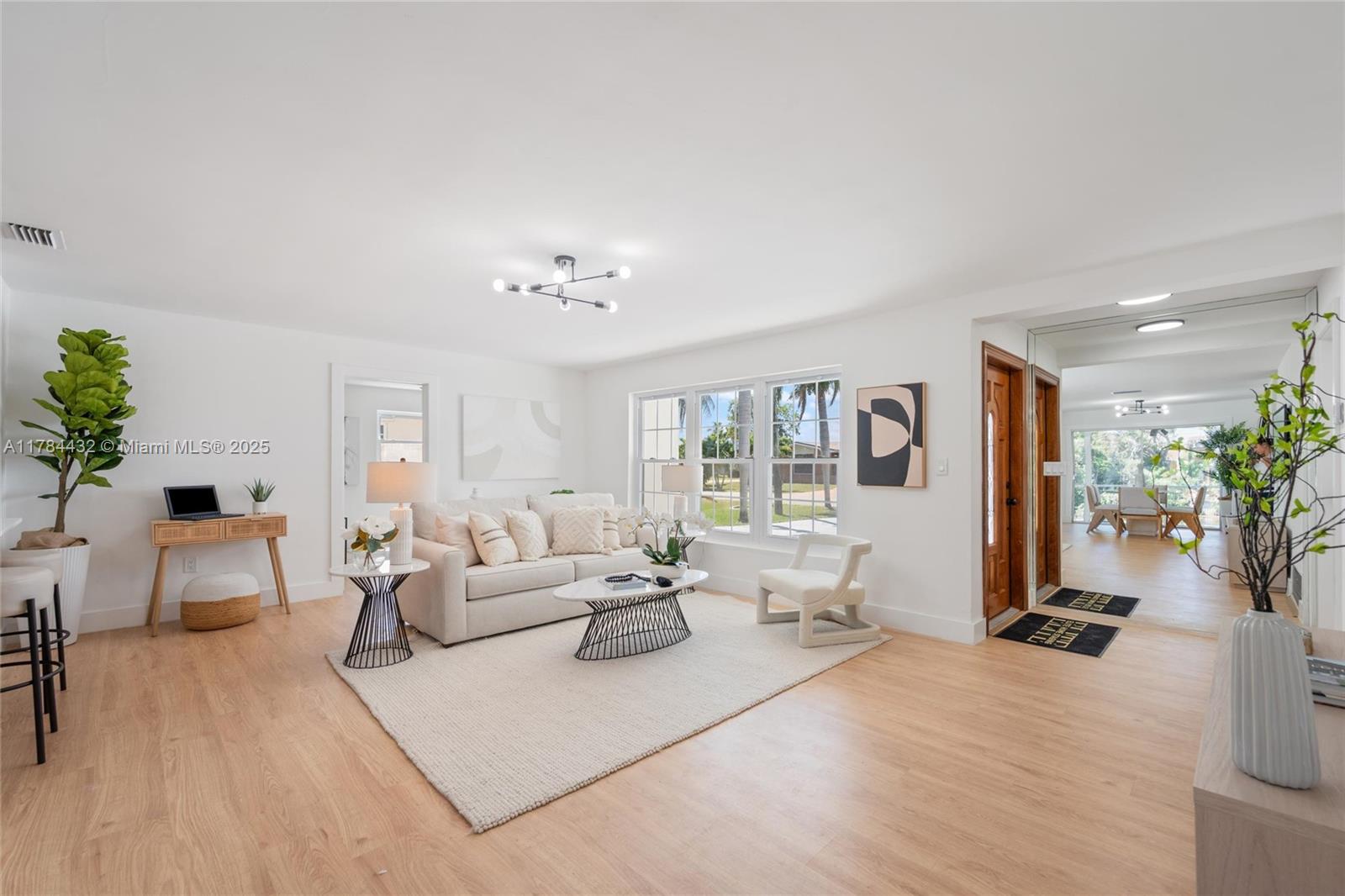 MIRAMAR ISLES SEC 5 - Residential