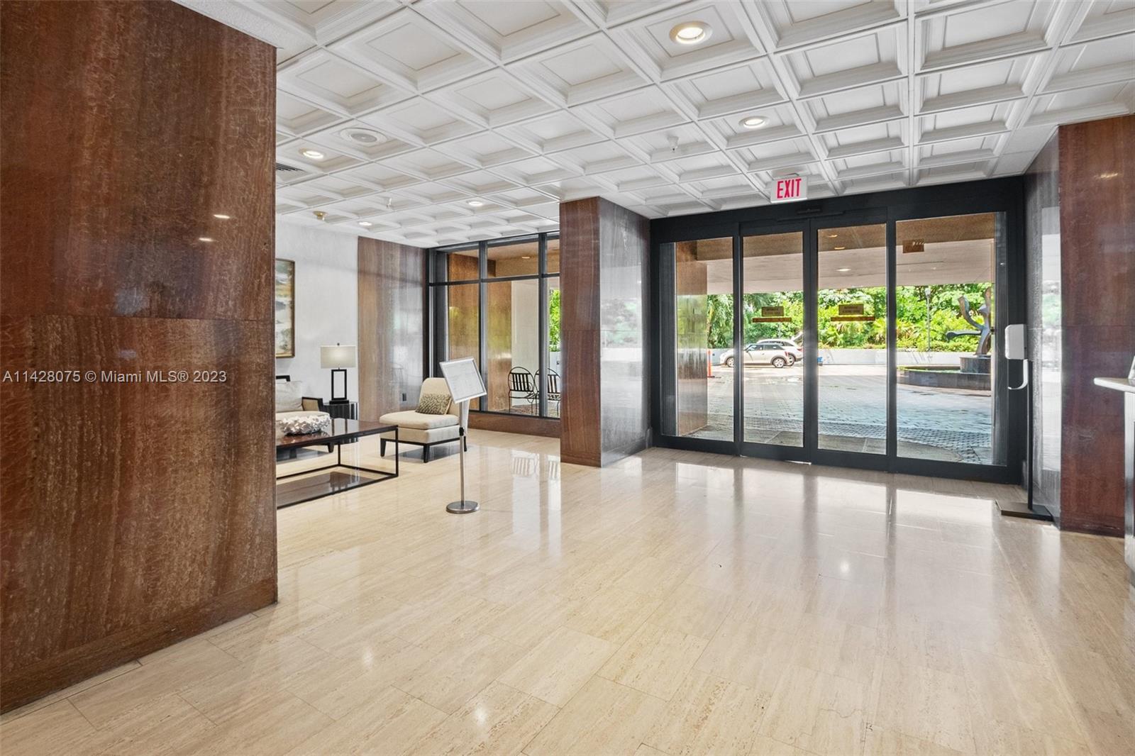 BRICKELL BAY CLUB CONDO - Residential Lease