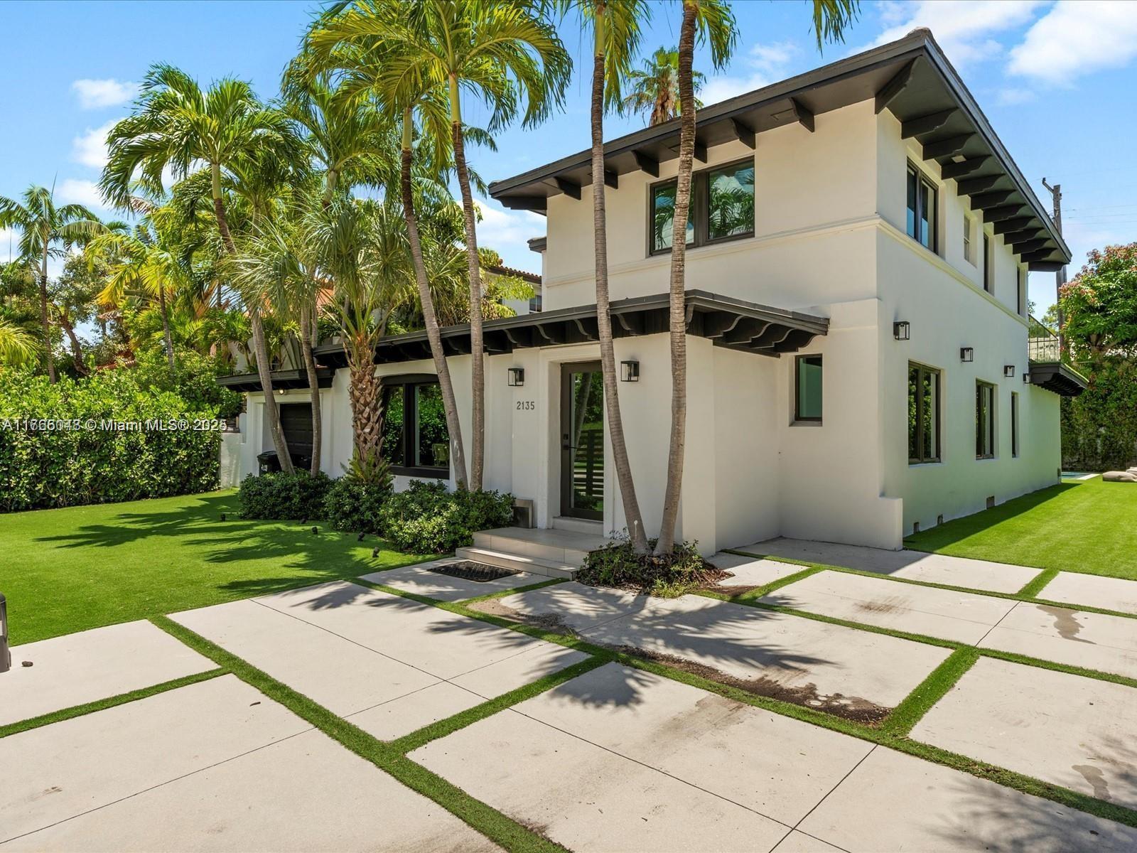 Completely remodeled with high end finishes in the heart of Miami Beach and maybe the best block of north bay road Split plan with master on the second floor 3 guest bedrooms plus small bedroom downstairs for live-in or office. impact windows and doors Glass patio doors allow for indoor/outdoor entertaining in private pool area with lush landscaping and turfed backyard. Numerous upgrades   Must see