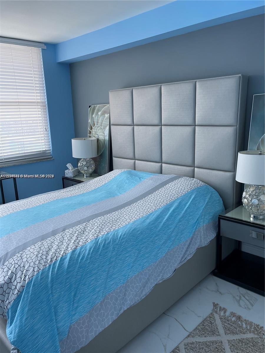 WAVE CONDO - Residential Lease