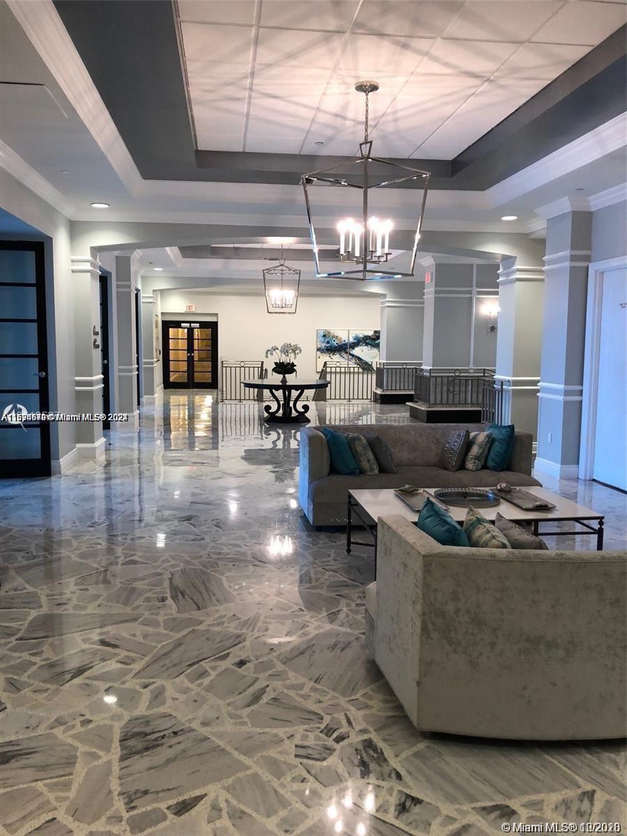 WAVE CONDO - Residential Lease