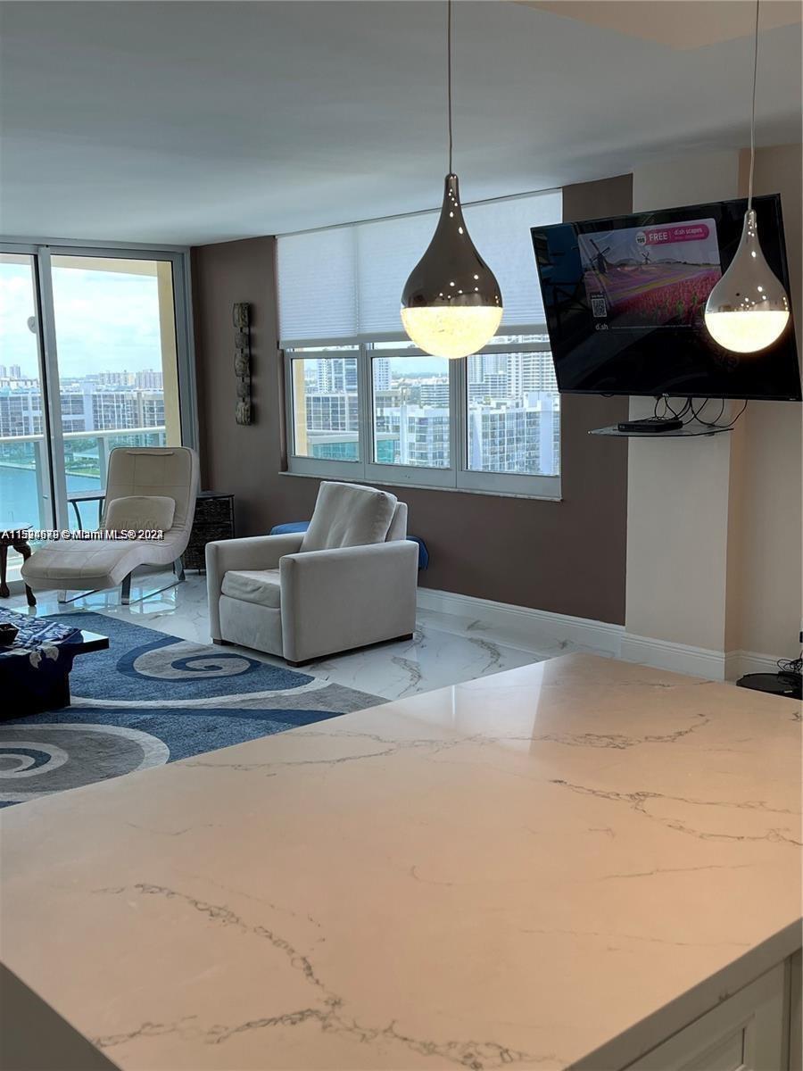 WAVE CONDO - Residential Lease