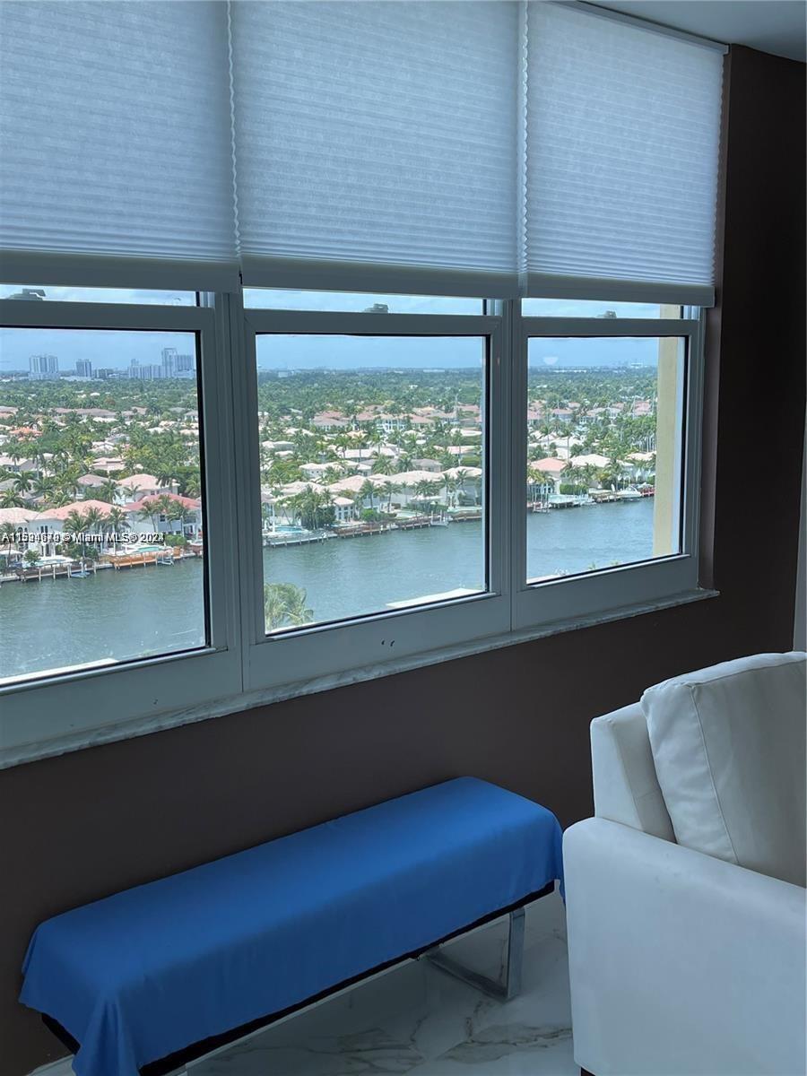 WAVE CONDO - Residential Lease