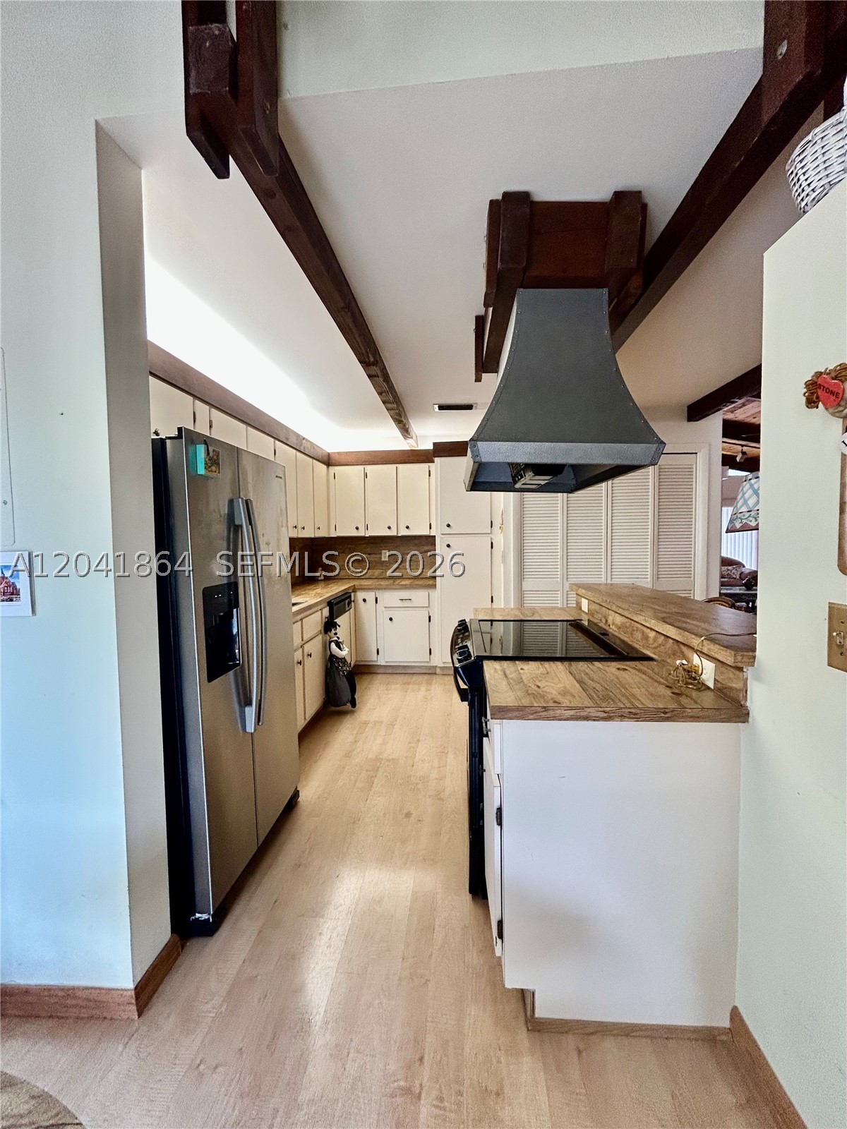 VILLAS AT CARRIAGE HILLS - Residential