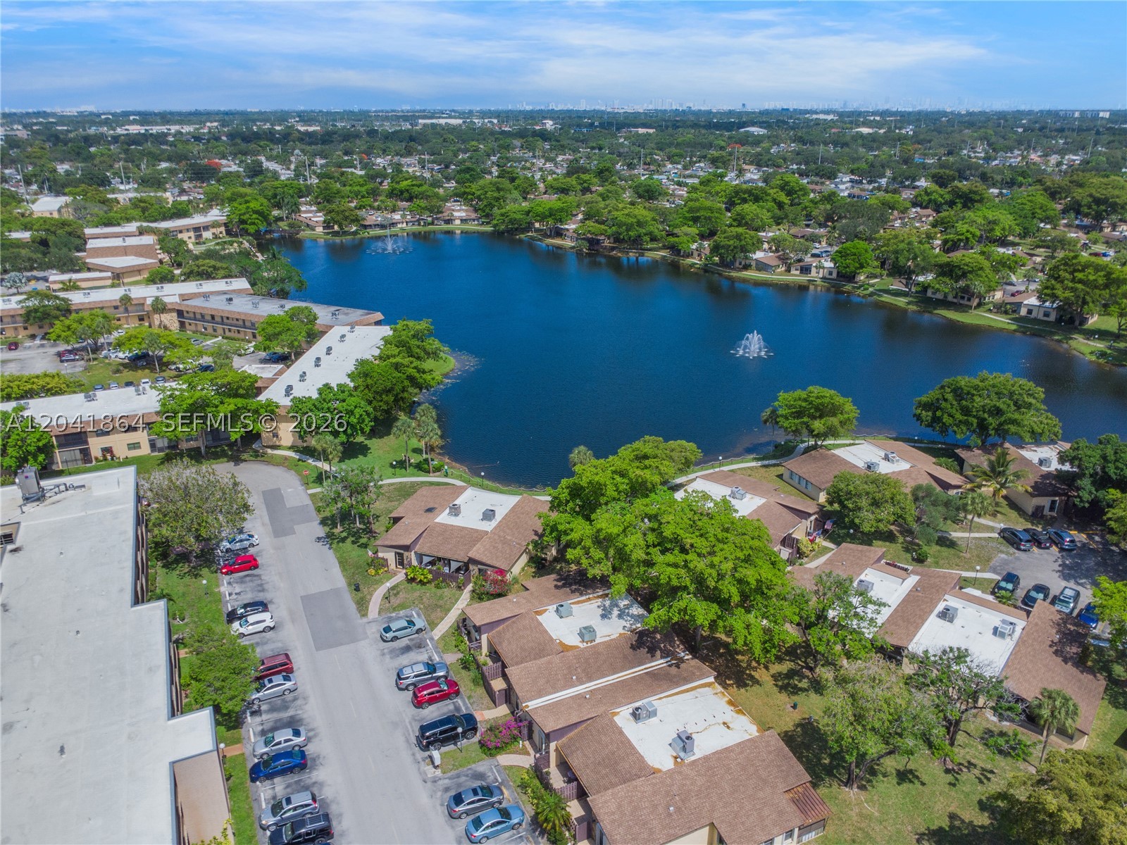 VILLAS AT CARRIAGE HILLS - Residential