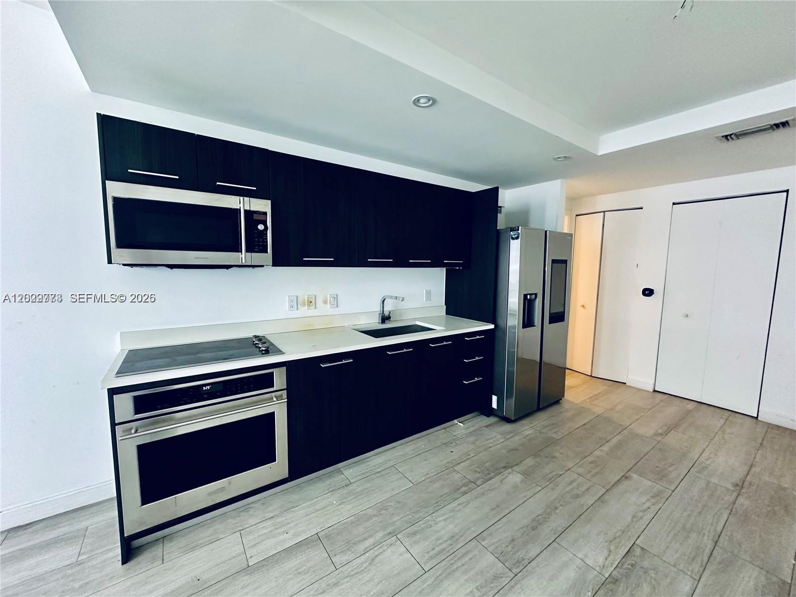 BRICKELL HEIGHTS WEST CON - Residential