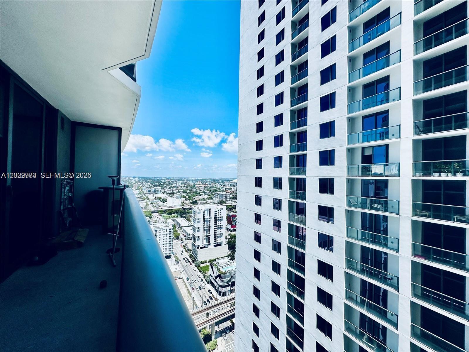 BRICKELL HEIGHTS WEST CON - Residential