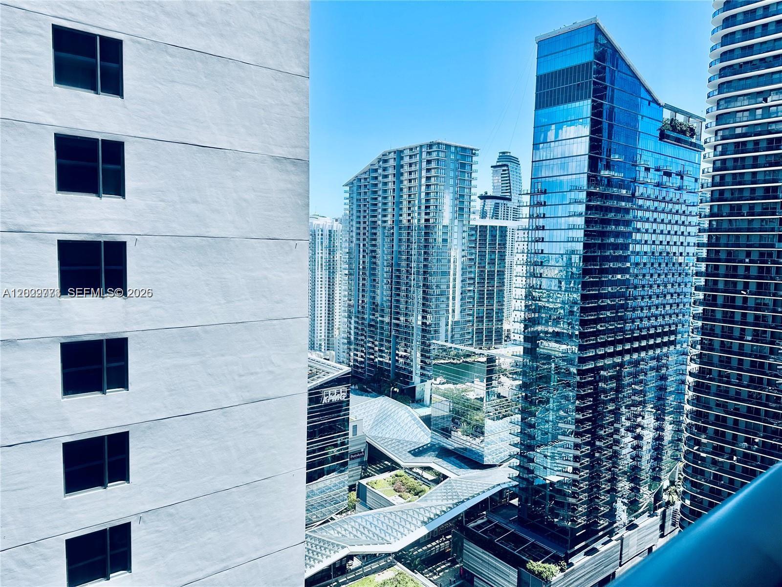BRICKELL HEIGHTS WEST CON - Residential