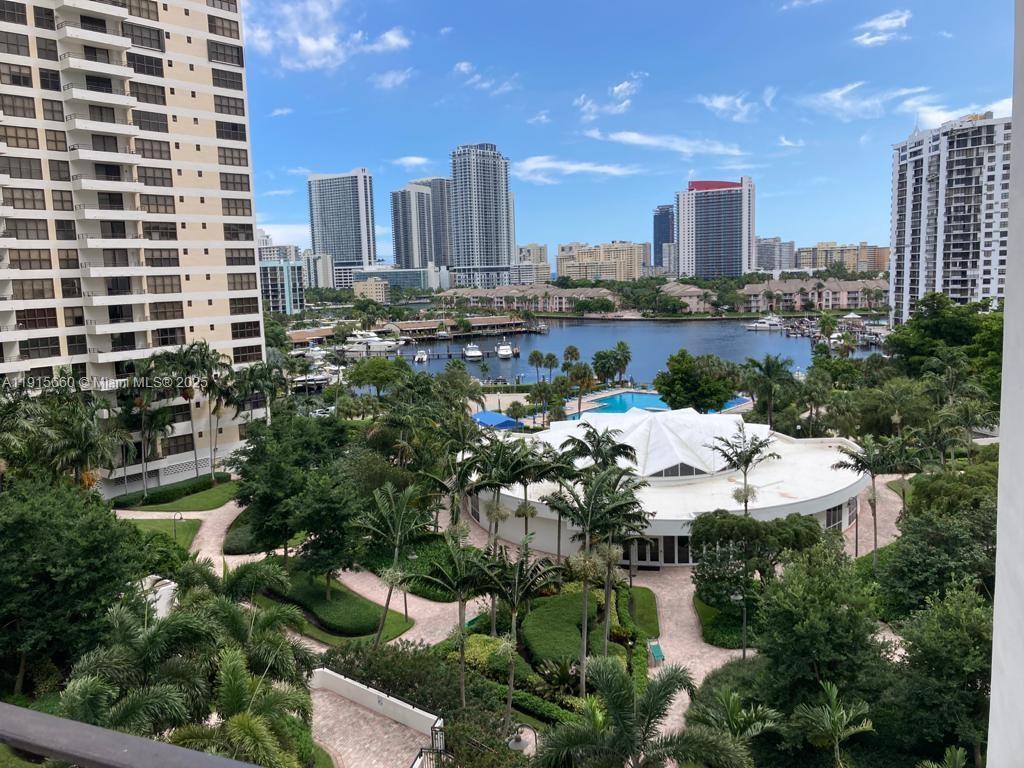 OLYMPUS CONDO - Residential