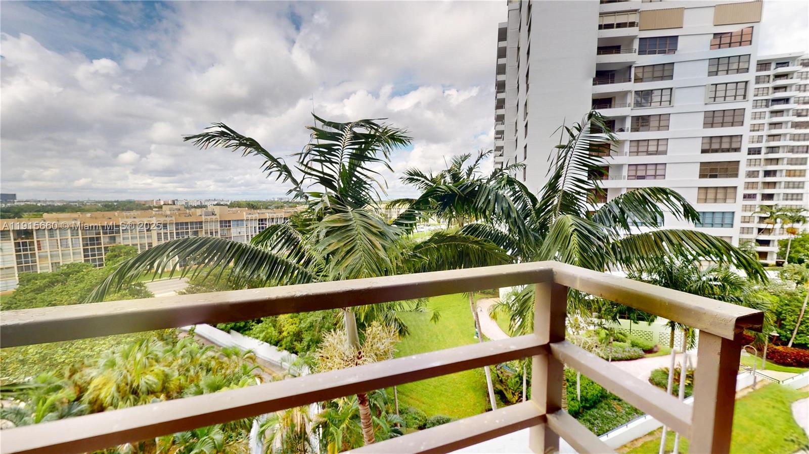 OLYMPUS CONDO - Residential