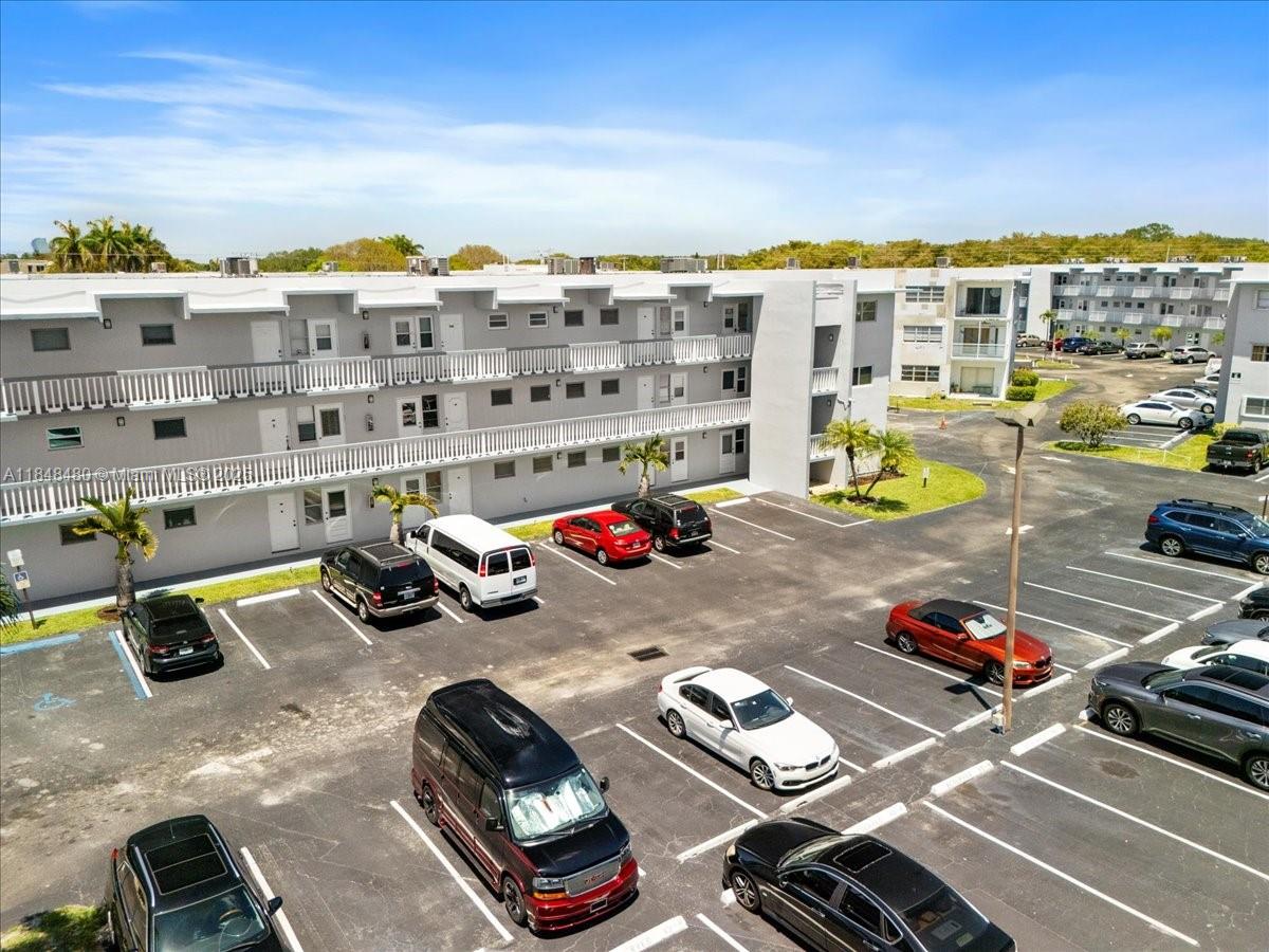 SHERIDAN LAKES CONDO APTS - Residential Lease