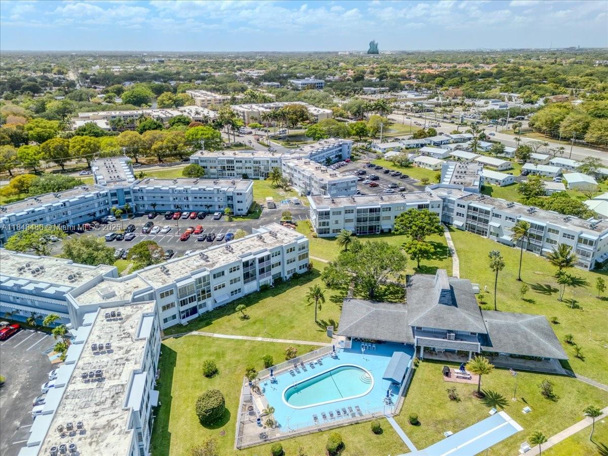 SHERIDAN LAKES CONDO APTS - Residential Lease