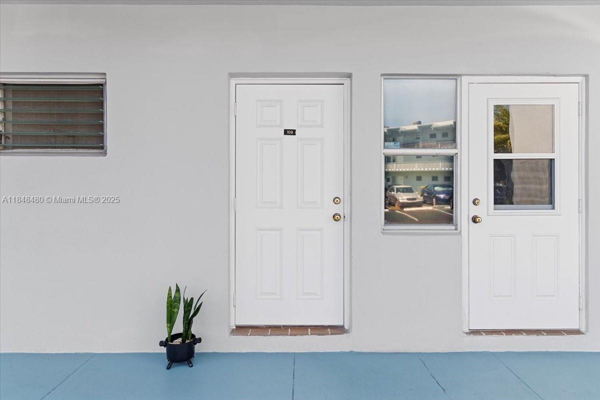SHERIDAN LAKES CONDO APTS - Residential Lease