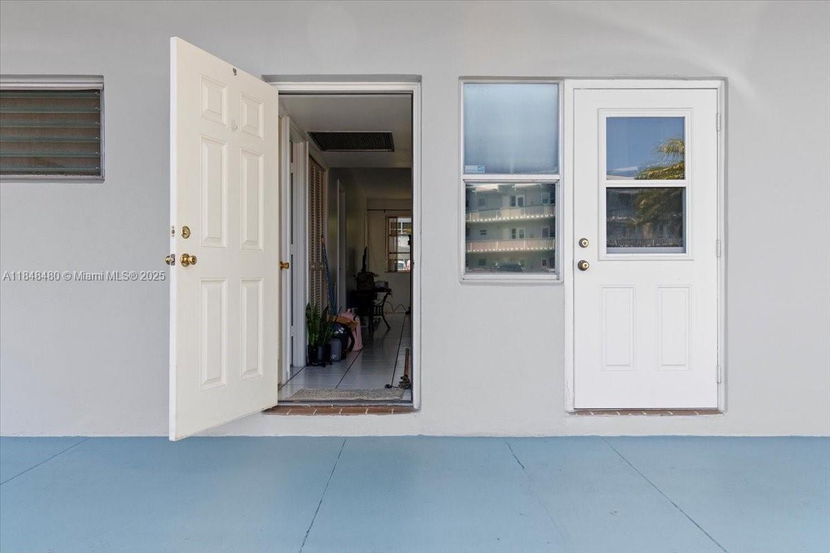 SHERIDAN LAKES CONDO APTS - Residential Lease