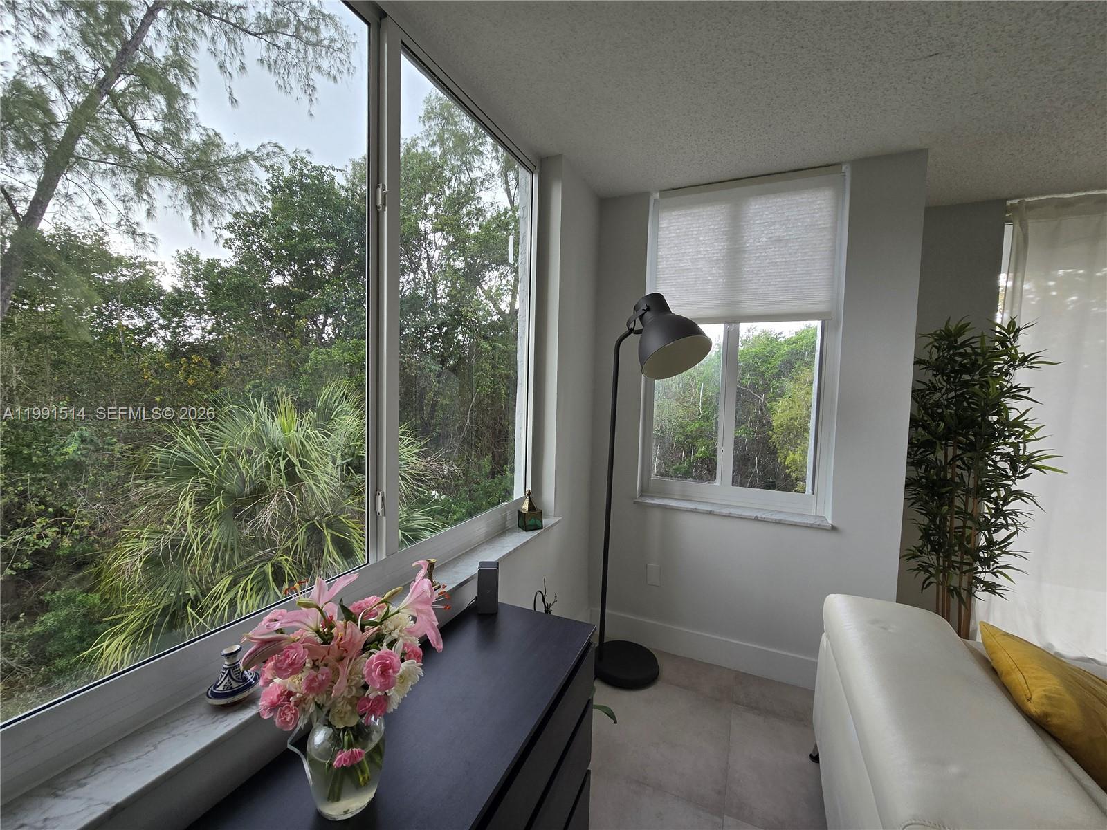 GREYNOLDS PARK CLUB CONDO - Residential