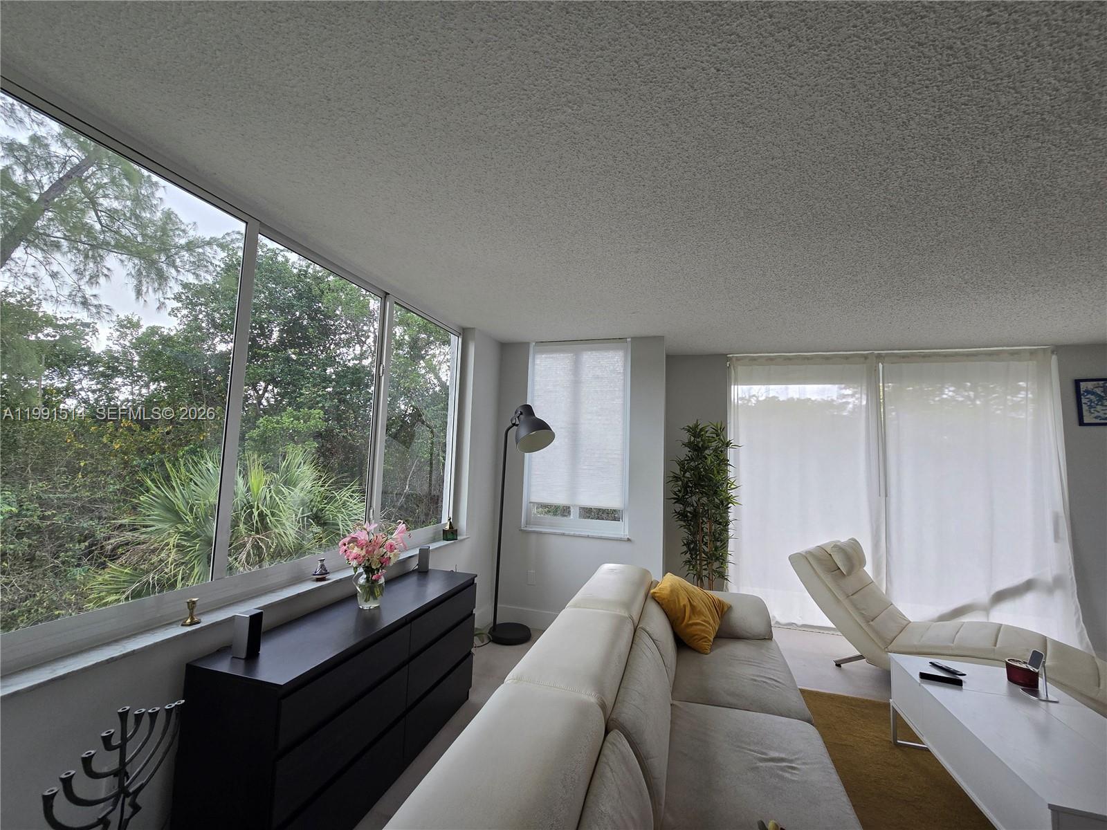 GREYNOLDS PARK CLUB CONDO - Residential