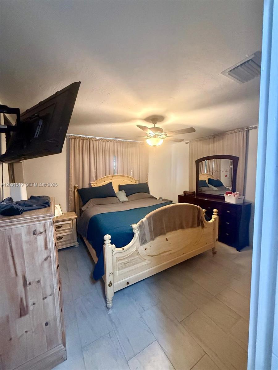 SCOTT LAKE MANOR SEC 5 - Residential
