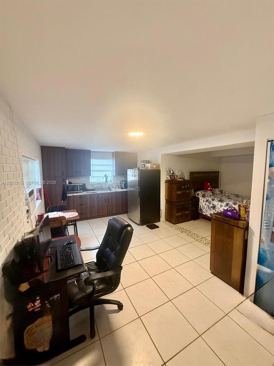 SCOTT LAKE MANOR SEC 5 - Residential