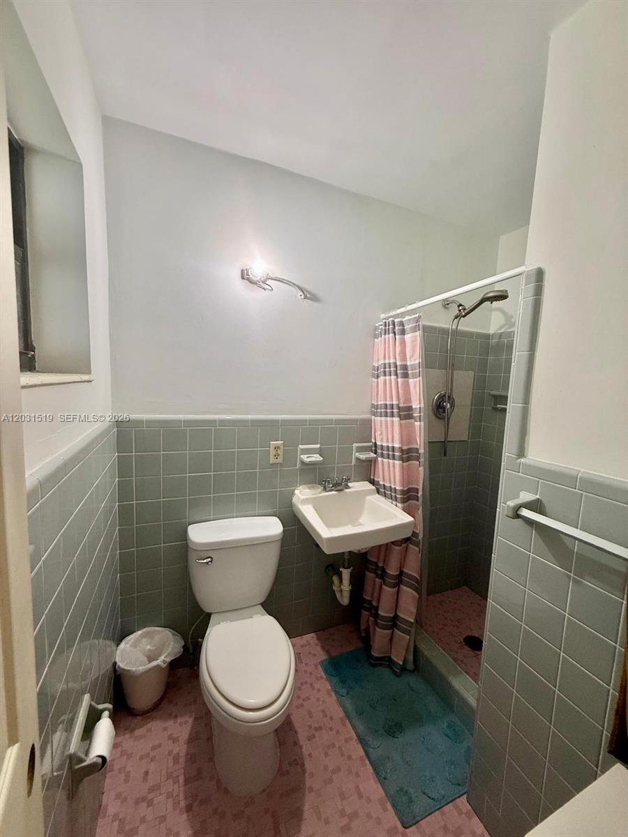 SCOTT LAKE MANOR SEC 5 - Residential