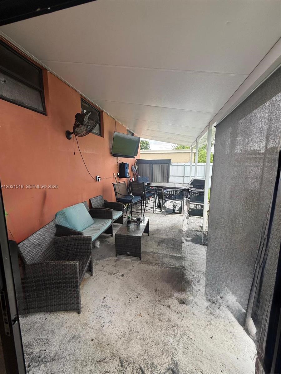 SCOTT LAKE MANOR SEC 5 - Residential